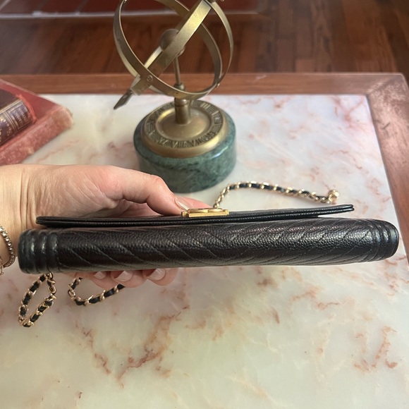 Chanel Caviar Chevron Quilted Large Boy Gusset Flap Wallet Black WOC - Picture 6 of 12